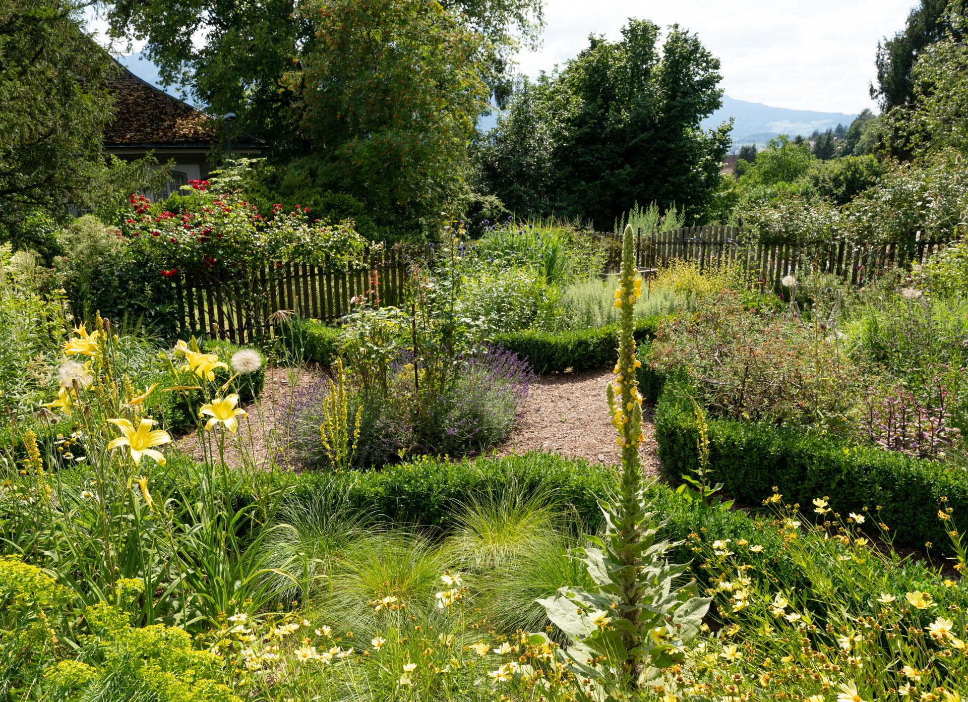 Gartengestaltung im Raum Thun und Bern Knechtgarten